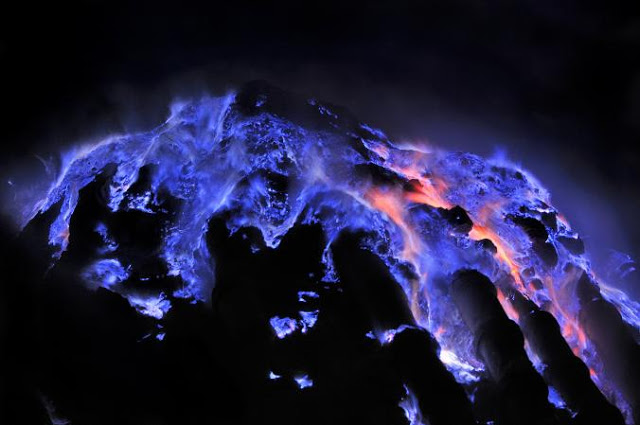 Blue Fire Kawah Ijen Banyuwangi